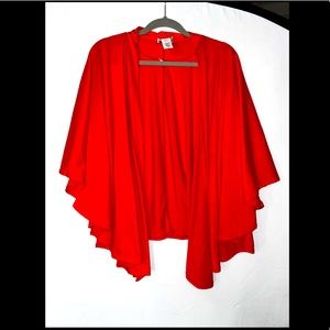 Robbie Bee flowy cropped poncho style cardigan in red. 3X. Used great condition.